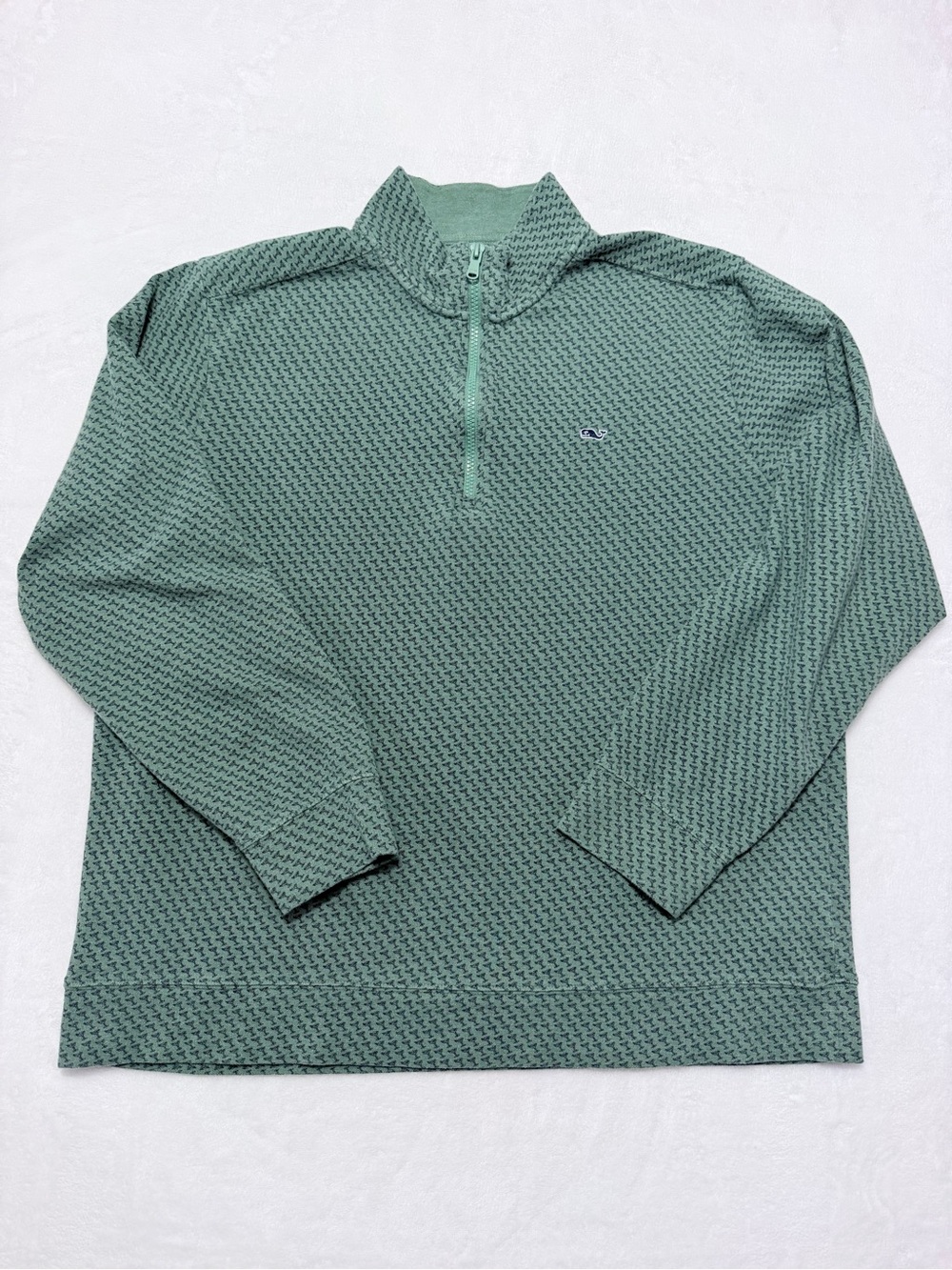 Vineyard Vines Men’s XL Green Quarter Zip Pullover Allover Whale Print